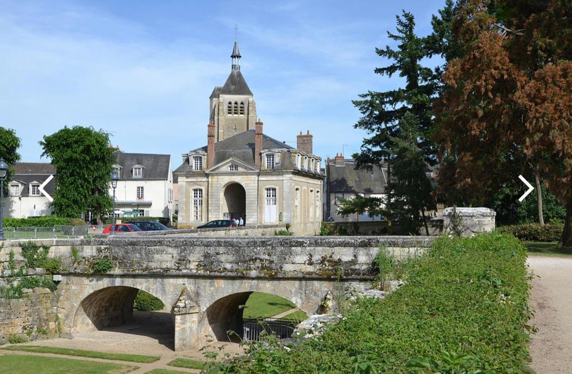 *** Domaine Des Noyers - Proche Centre Ville Châteauneuf-sur-Loire Buitenkant foto
